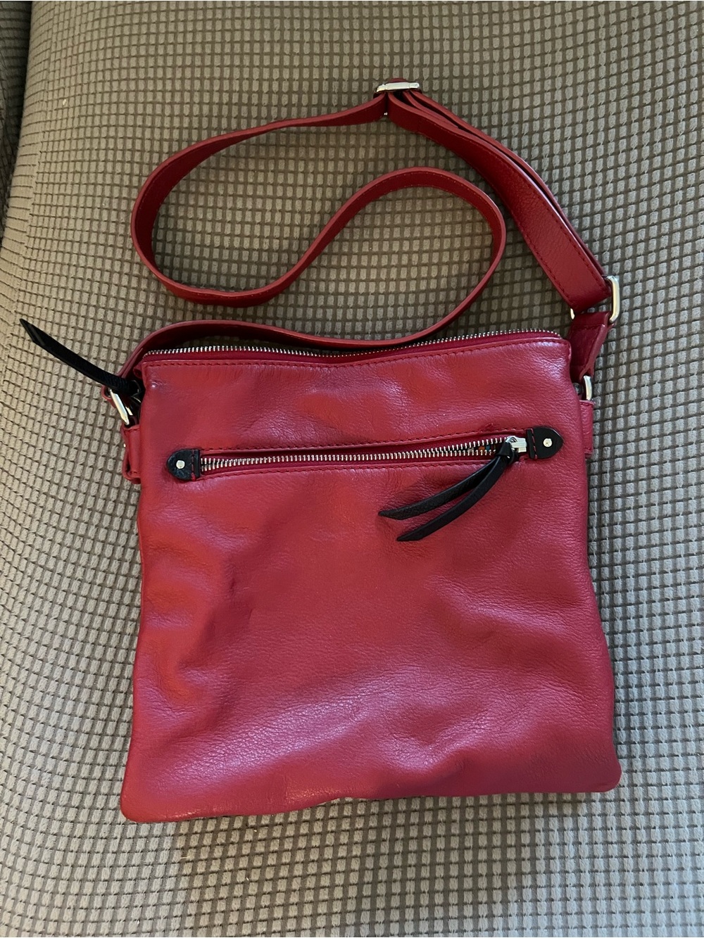 Daniel Leather Crossbody Bag in Red